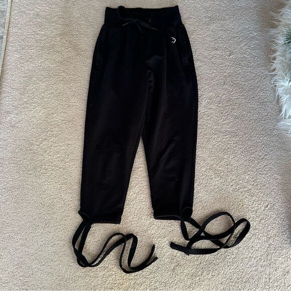 Gymshark black cropped jogger wrap ballet style pants - Picture 2 of 9